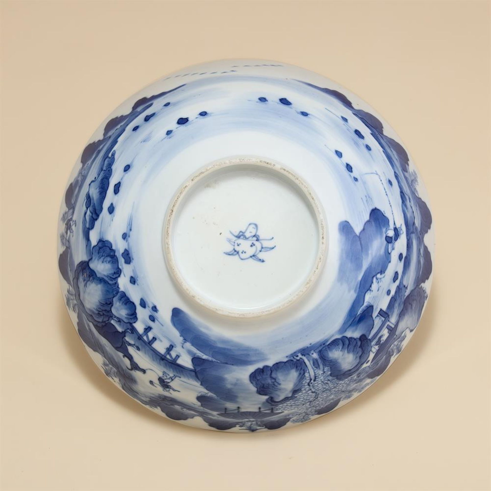 A pair of Chinese blue and white lobed bowls - Bild 3 aus 4