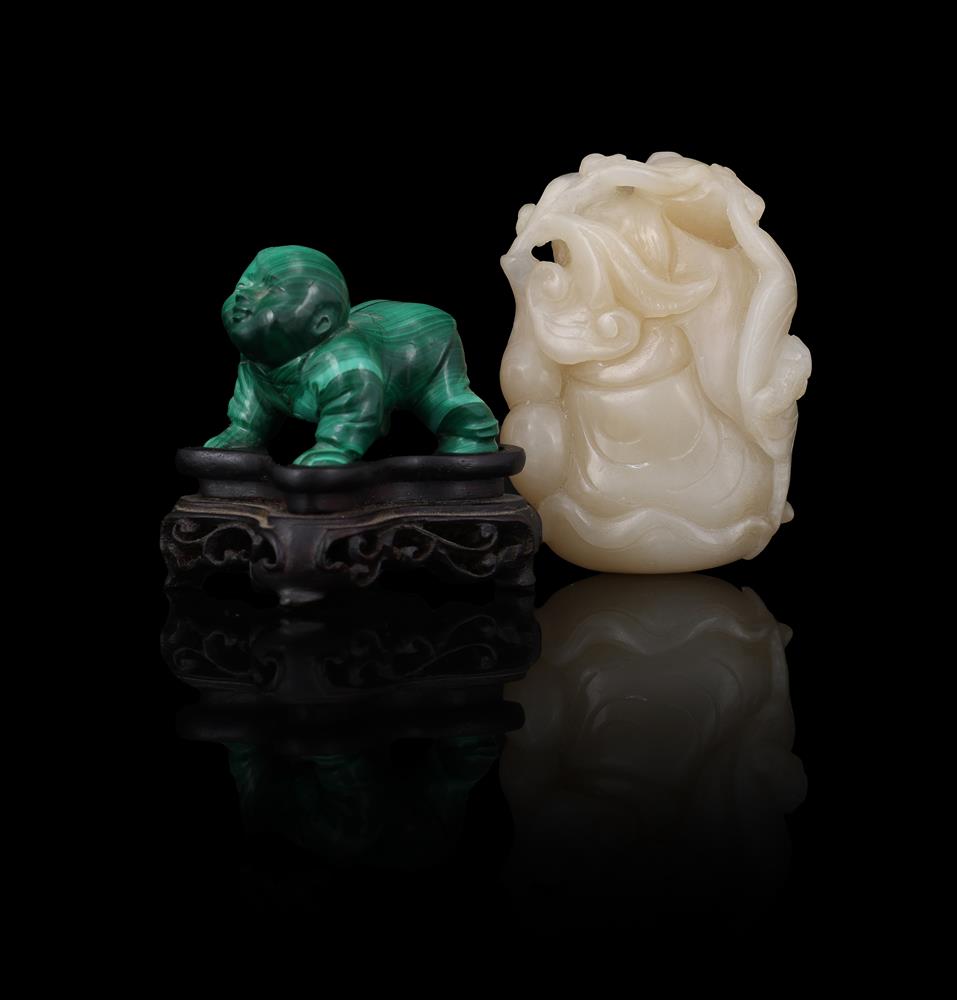 A Chinese celadon jade carving of a boy - Image 2 of 3