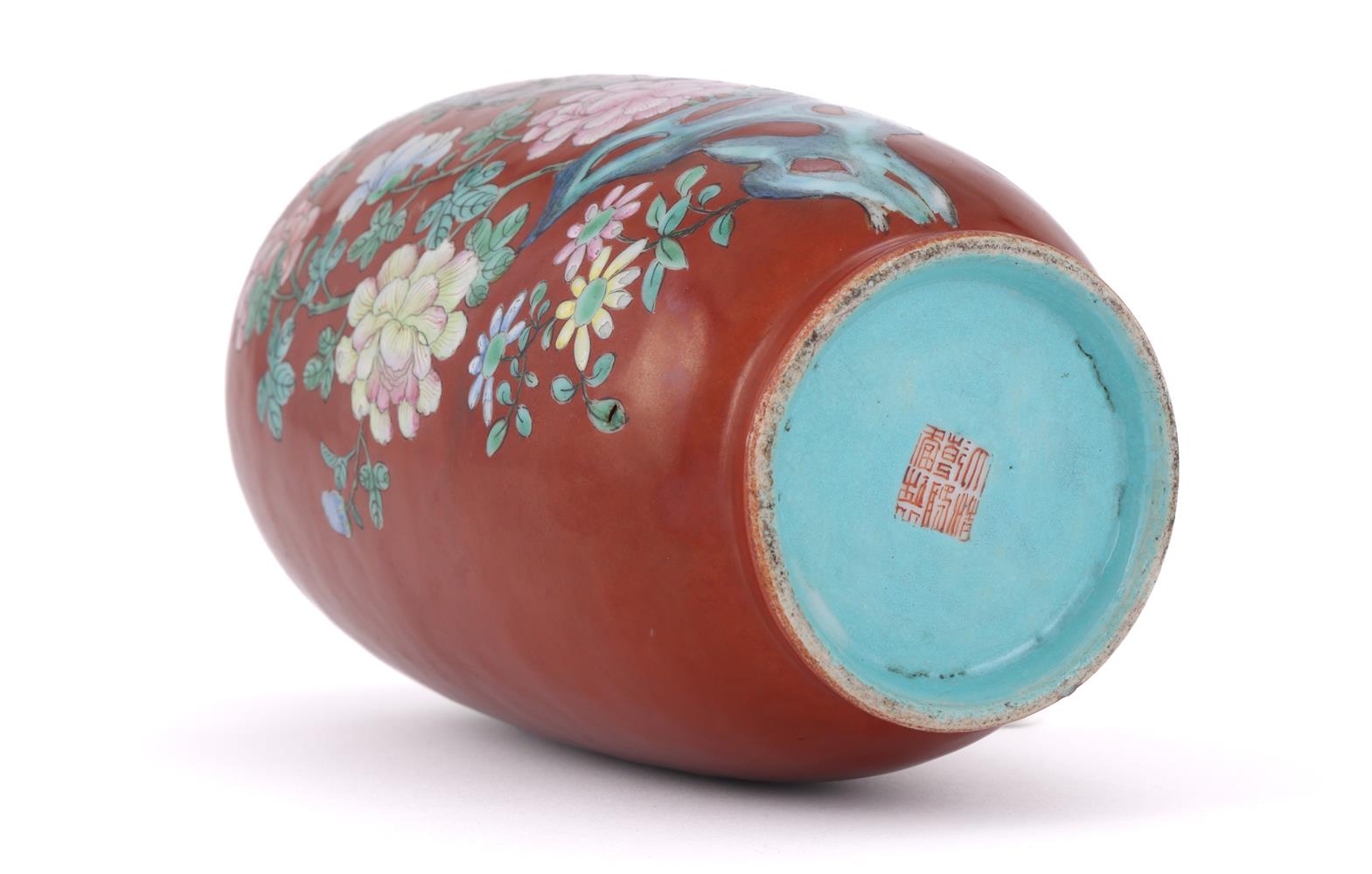 A Chinese coral-ground Famille Rose vase - Image 3 of 3