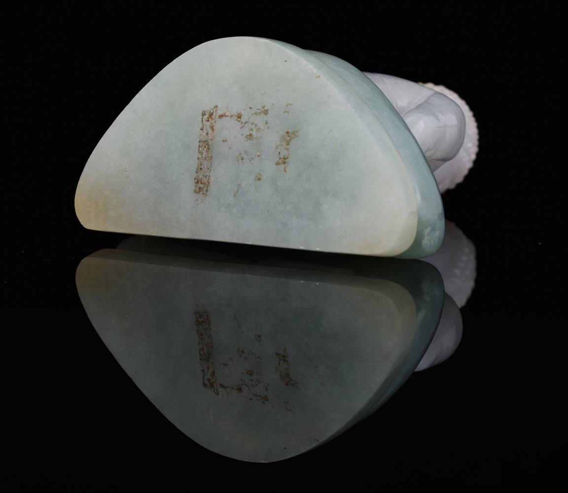A Chinese jadeite Buddha - Image 4 of 4