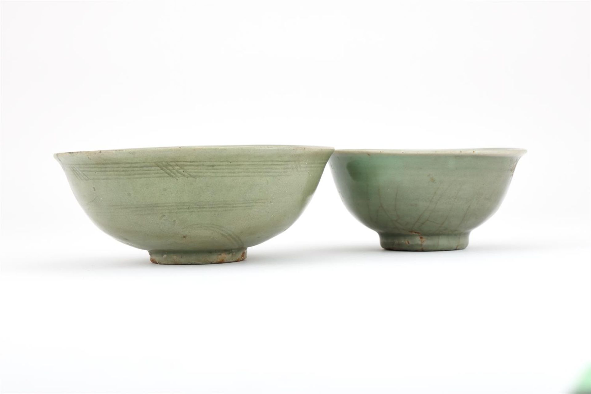 A Chinese Longquan celadon bowl - Bild 3 aus 4