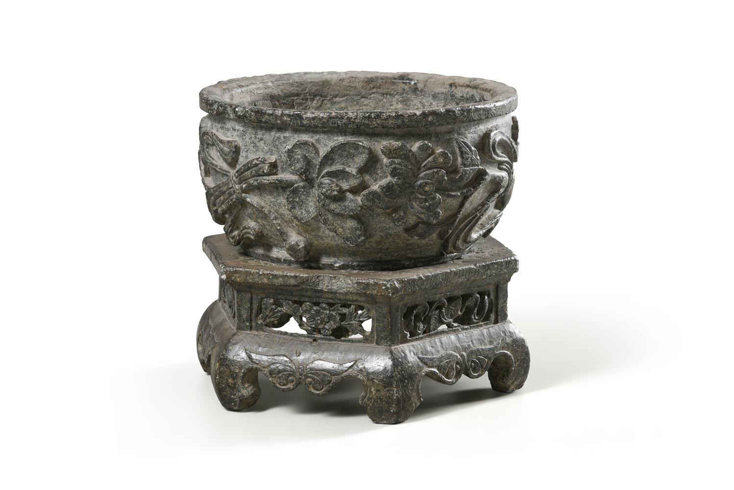 A Chinese carved stone jardinière and stand - Image 5 of 7