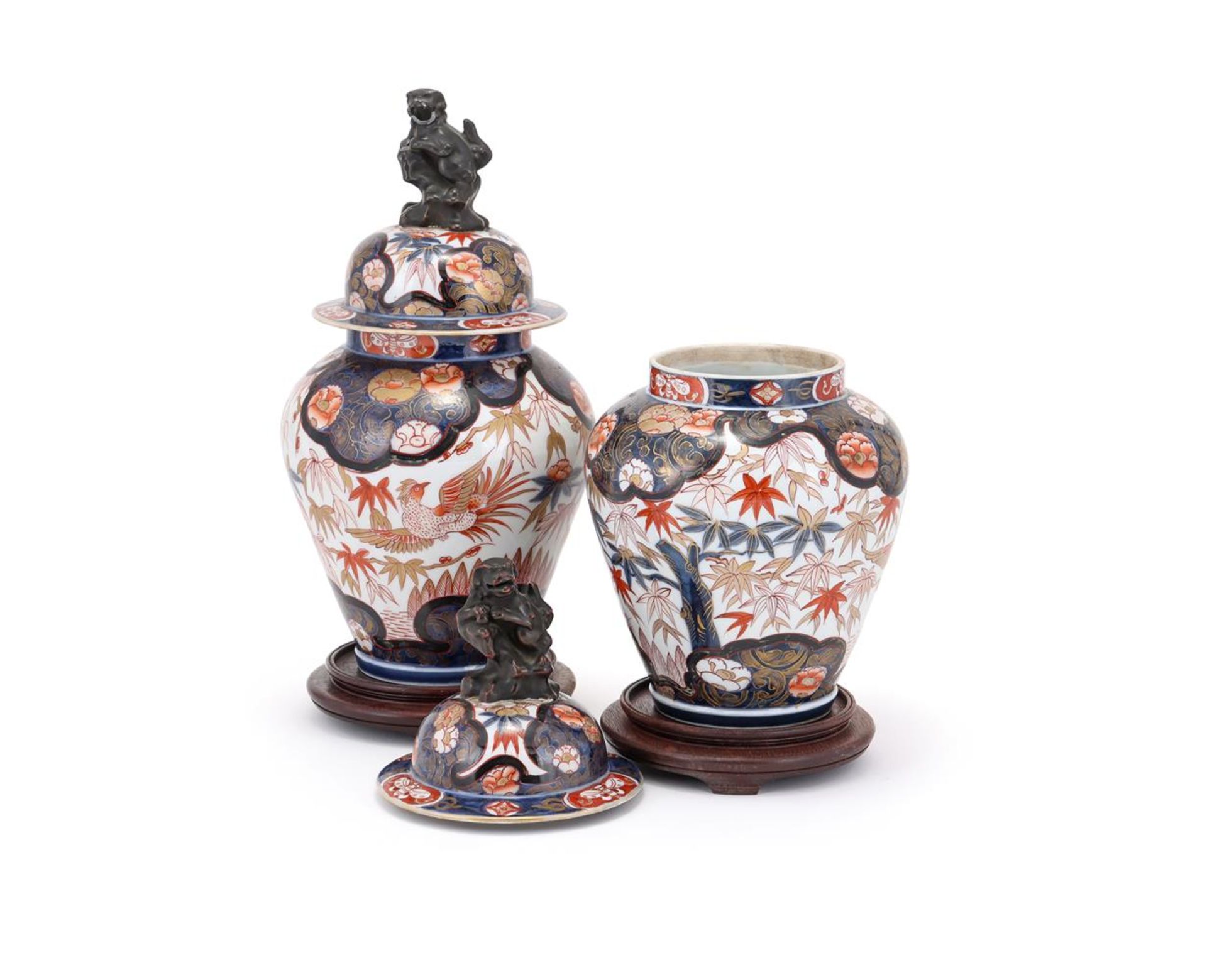 A pair of Samson or Continental Imari vases - Bild 2 aus 4