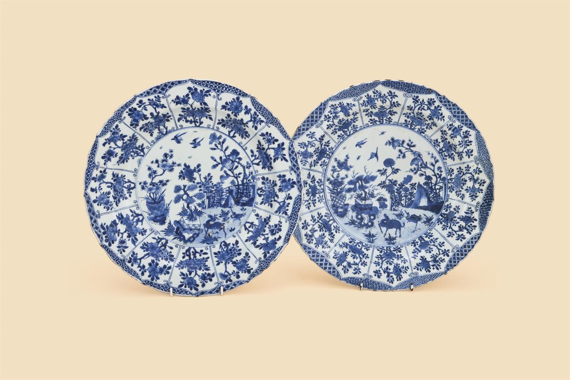 A pair of large Chinese blue and white dishes