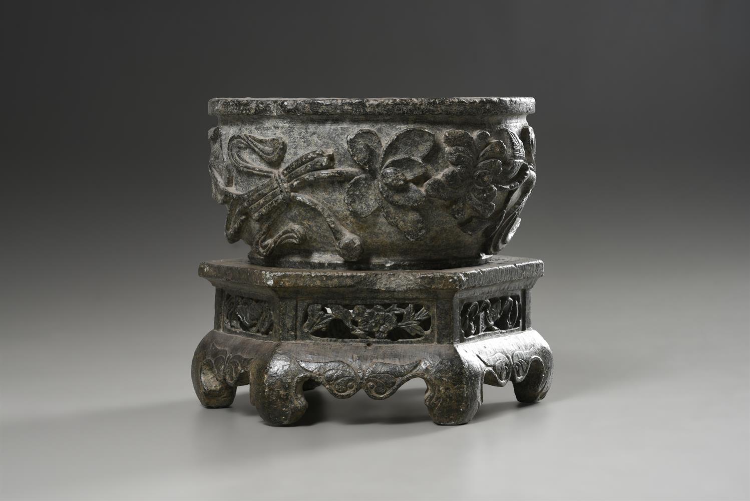 A Chinese carved stone jardinière and stand - Image 3 of 7