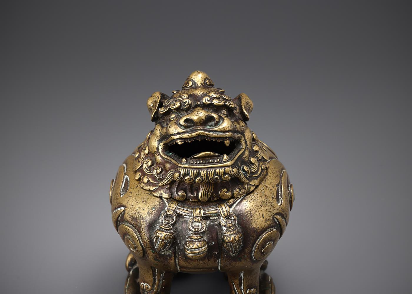 A Chinese gilt-bronze Luduan-form censer - Image 3 of 6