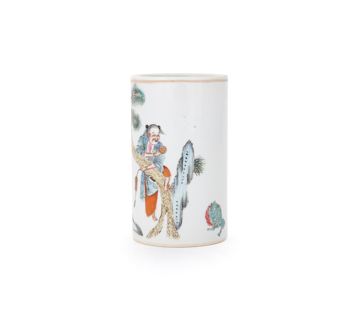 A Chinese Famille Rose brushpot - Image 2 of 3