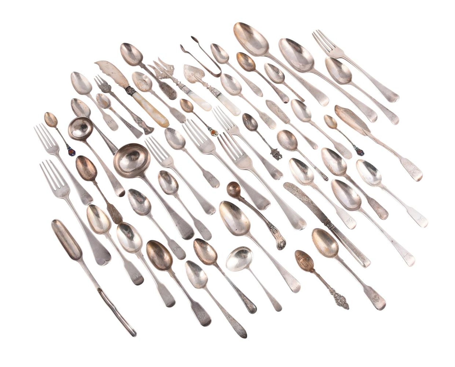 Y A COLLECTION OF SILVER FLATWARE