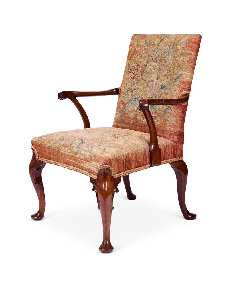 A GEORGE II STYLE WALNUT OPEN ARMCHAIR EARLY 20TH CENTURY - Image 2 of 2