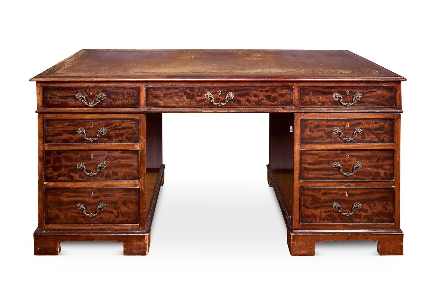 A LATE VICTORIAN MAHOGANY PEDESTAL DESK