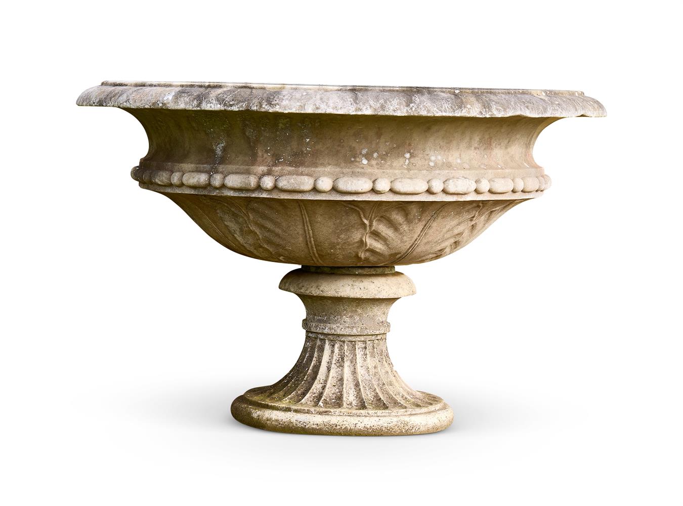 A LARGE PAIR OF MARBLE PEDESTAL TAZZA, 19TH CENTURY - Image 3 of 3