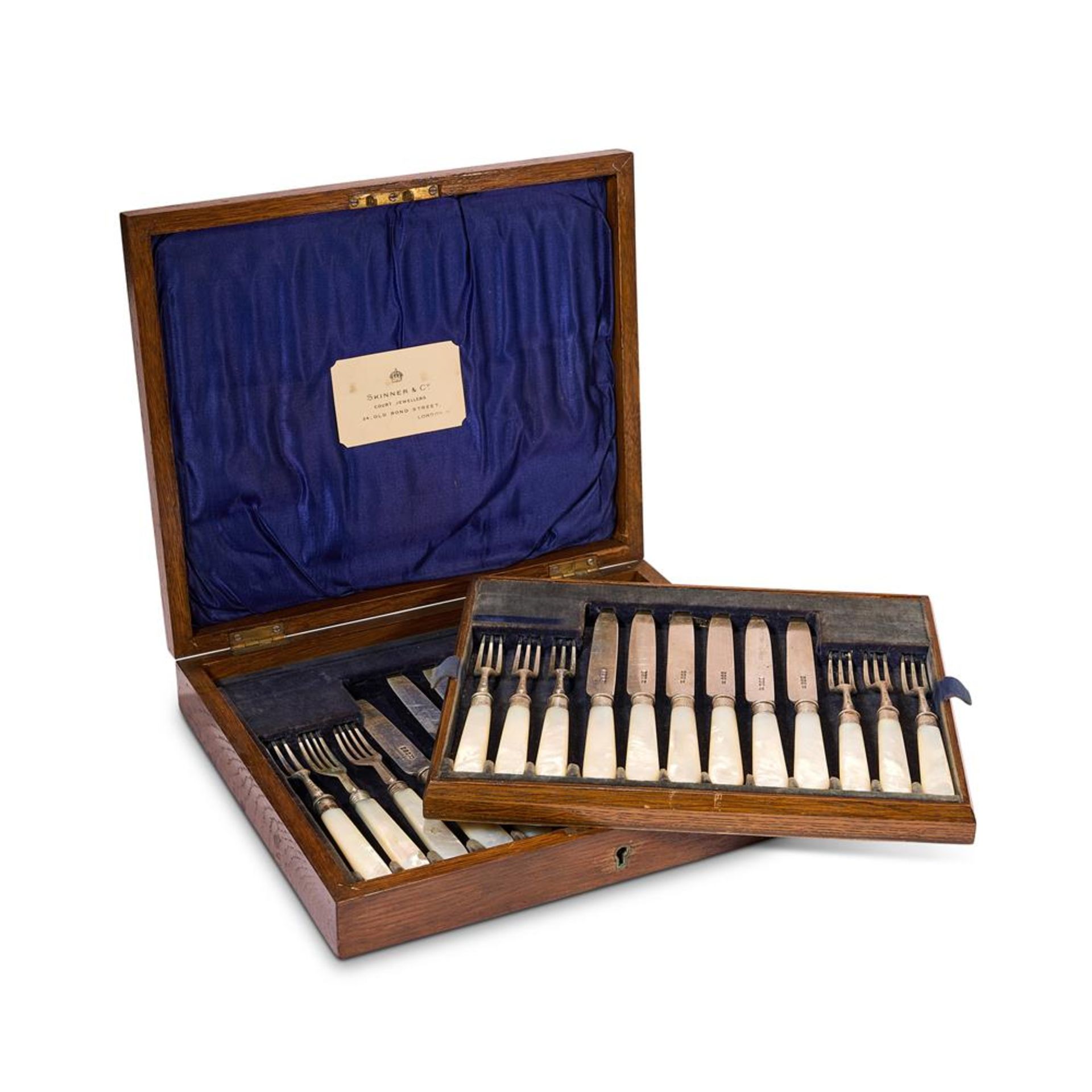 Y A CASED SET OF TWELVE SILVER AND MOTHER OF PEARL HANDLED FRUIT KNIVES AND FORKS - Image 2 of 2