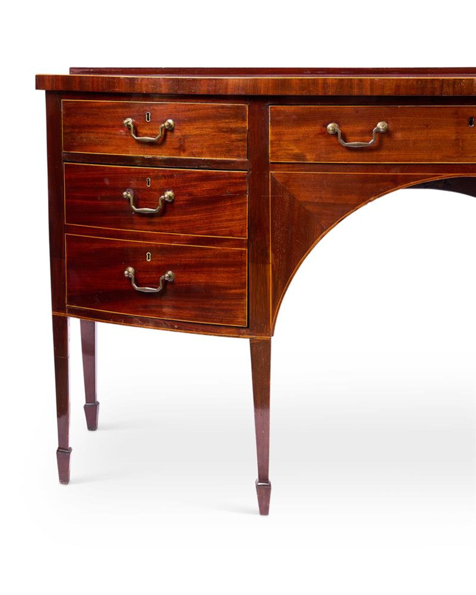 A GEORGE III MAHOGANY BOWFRONT SIDEBOARD - Image 2 of 3