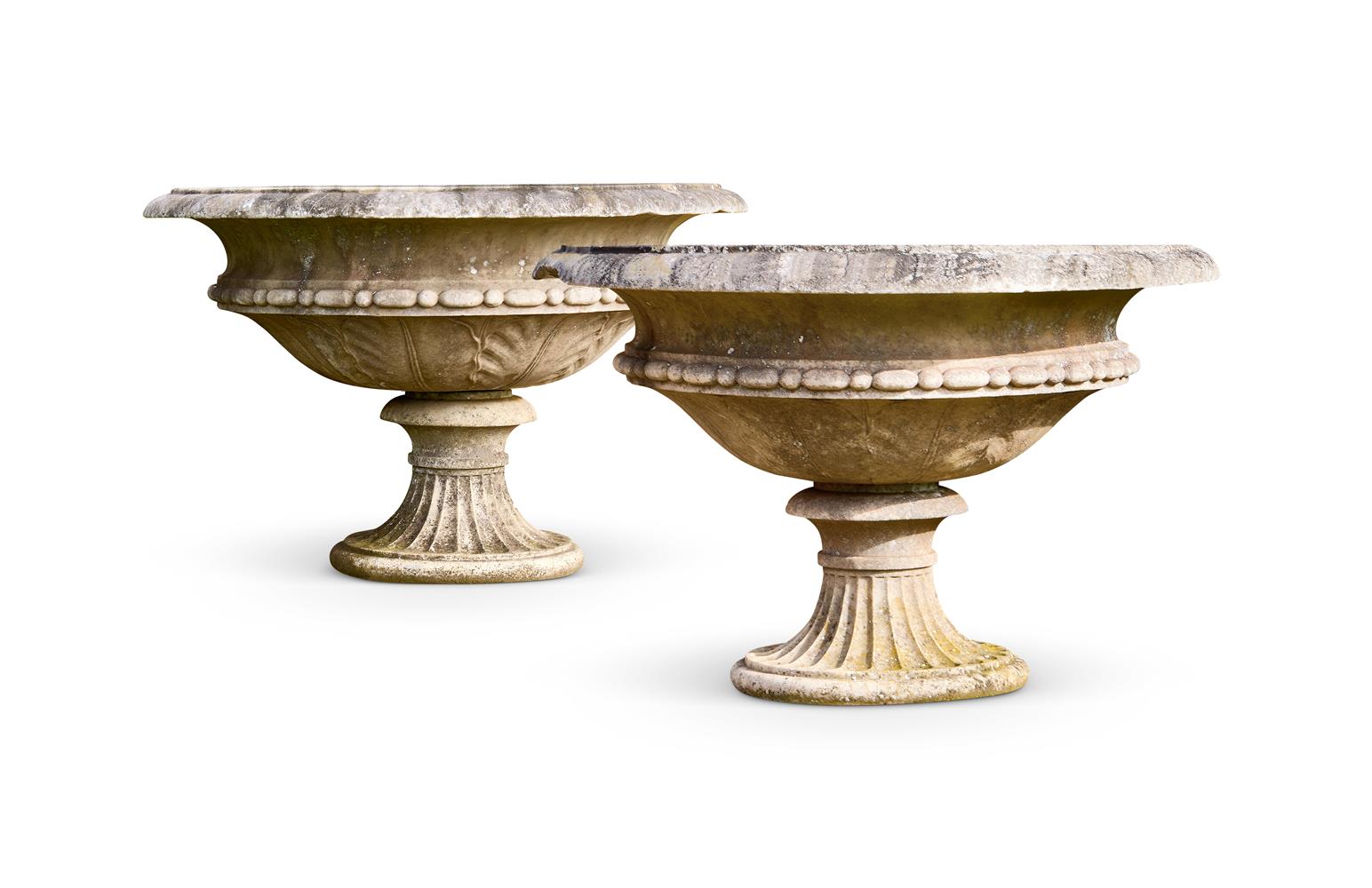 A LARGE PAIR OF MARBLE PEDESTAL TAZZA, 19TH CENTURY