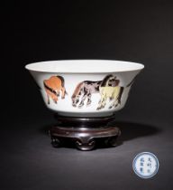 A CHINESE FAMILLE VERTE 'EIGHT HORSES OF MU WANG' BOWL, QING DYNASTY