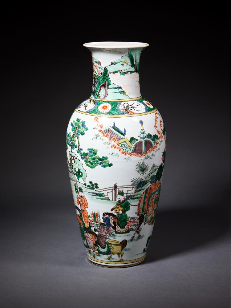 A CHINESE LARGE FAMILLE VERTE 'BIRTHDAY CELEBRATION' VASE, KANGXI PERIOD (1662-1722) - Image 2 of 3