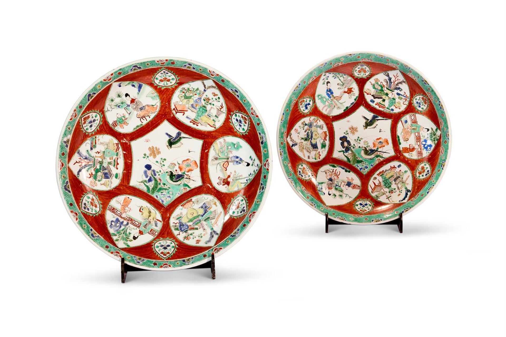 A LARGE PAIR OF CHINESE FAMILLE VERTE CORAL-GROUND DISHES, QING DYNASTY