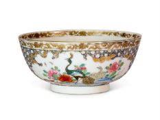 A CHINESE FAMILLE ROSE BOWL, QING DYNASTY