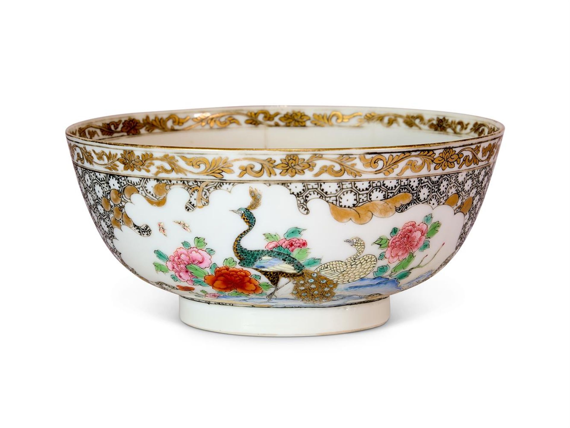 A CHINESE FAMILLE ROSE BOWL, QING DYNASTY