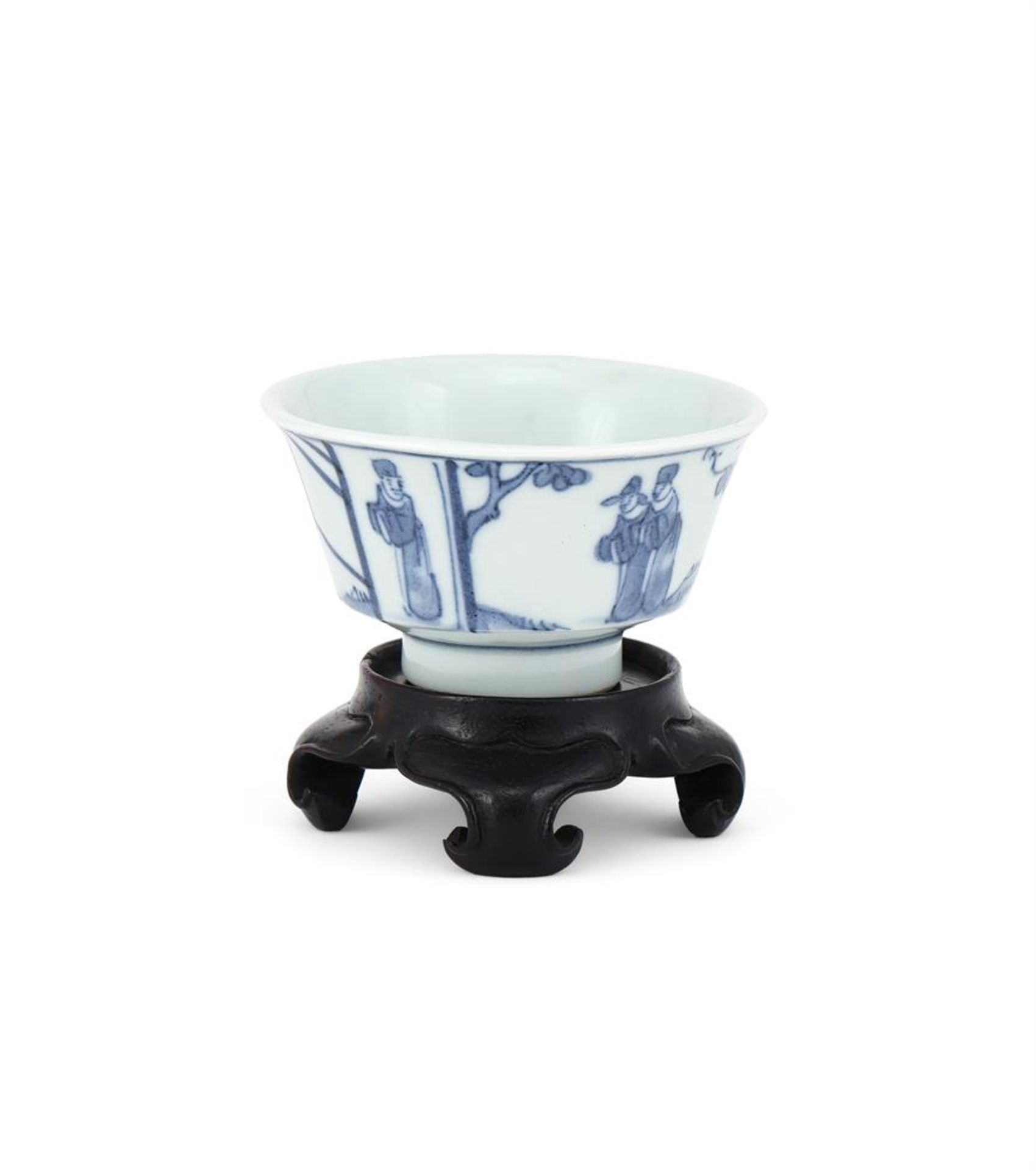 A CIRCULAR PORCELAIN BLUE AND WHITE CUP, MARK OF CHONGZHEN BUT POSSIBLY LATER