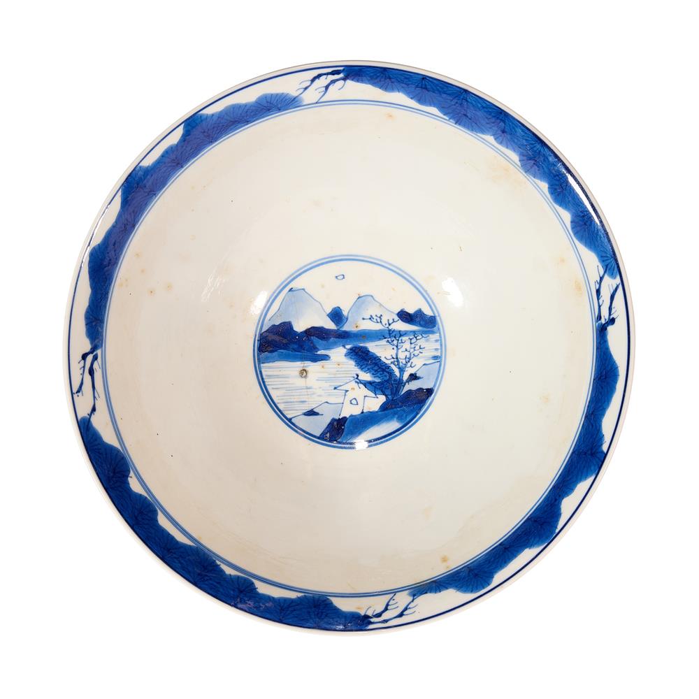A CHINESE BLUE AND WHITE 'SEVEN SAGES OF THE BAMBOO GROVE' BOWL, QING DYNASTY - Image 2 of 4