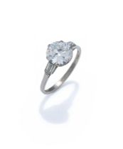 A DIAMOND SINGLE STONE RING