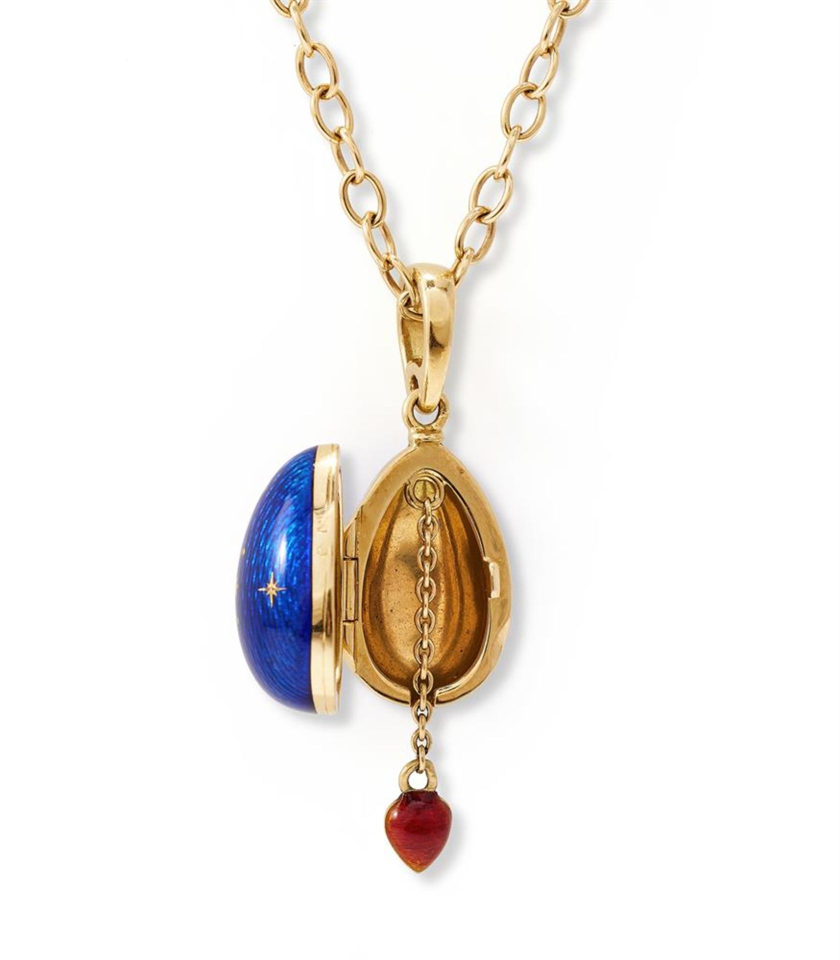 VICTOR MAYER FOR FABERGÉ, A MODERN BLUE ENAMEL EGG PENDANT ON CHAIN - Image 3 of 3