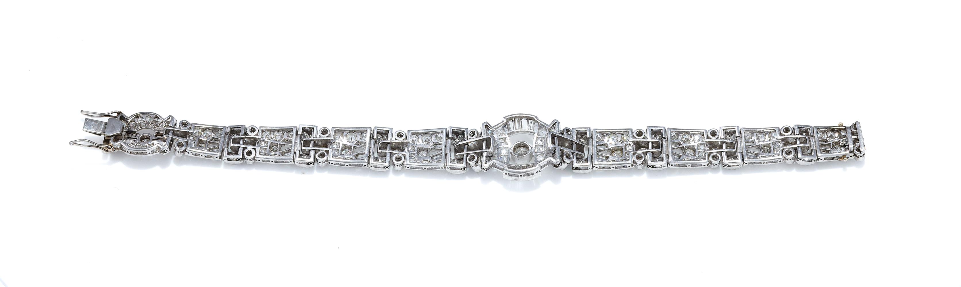 A MID 20TH CENTURY DIAMOND BRACELET - Image 3 of 3