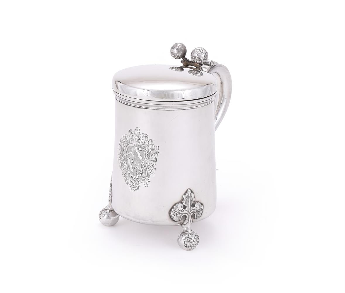 A GEORGE II SILVER PEG TANKARD OF SCANDINAVIAN TYPE