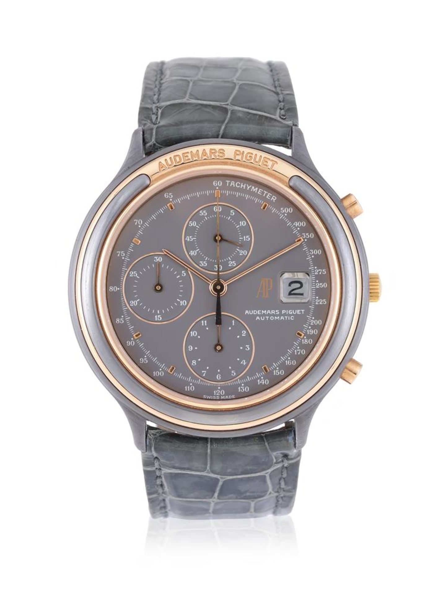 Y AUDEMARS PIGUET, HUITIEME, REF. 25644, A RARE TANTALUM AND GOLD COLOURED CHRONOGRAPH WRISTWATCH