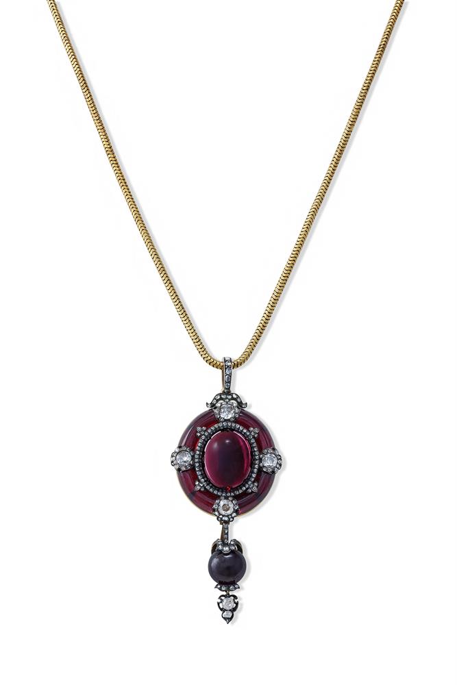 A MID-19TH CENTURY GARNET AND DIAMOND PENDANT AND MATCHING BROOCH/CLASP - Image 3 of 4