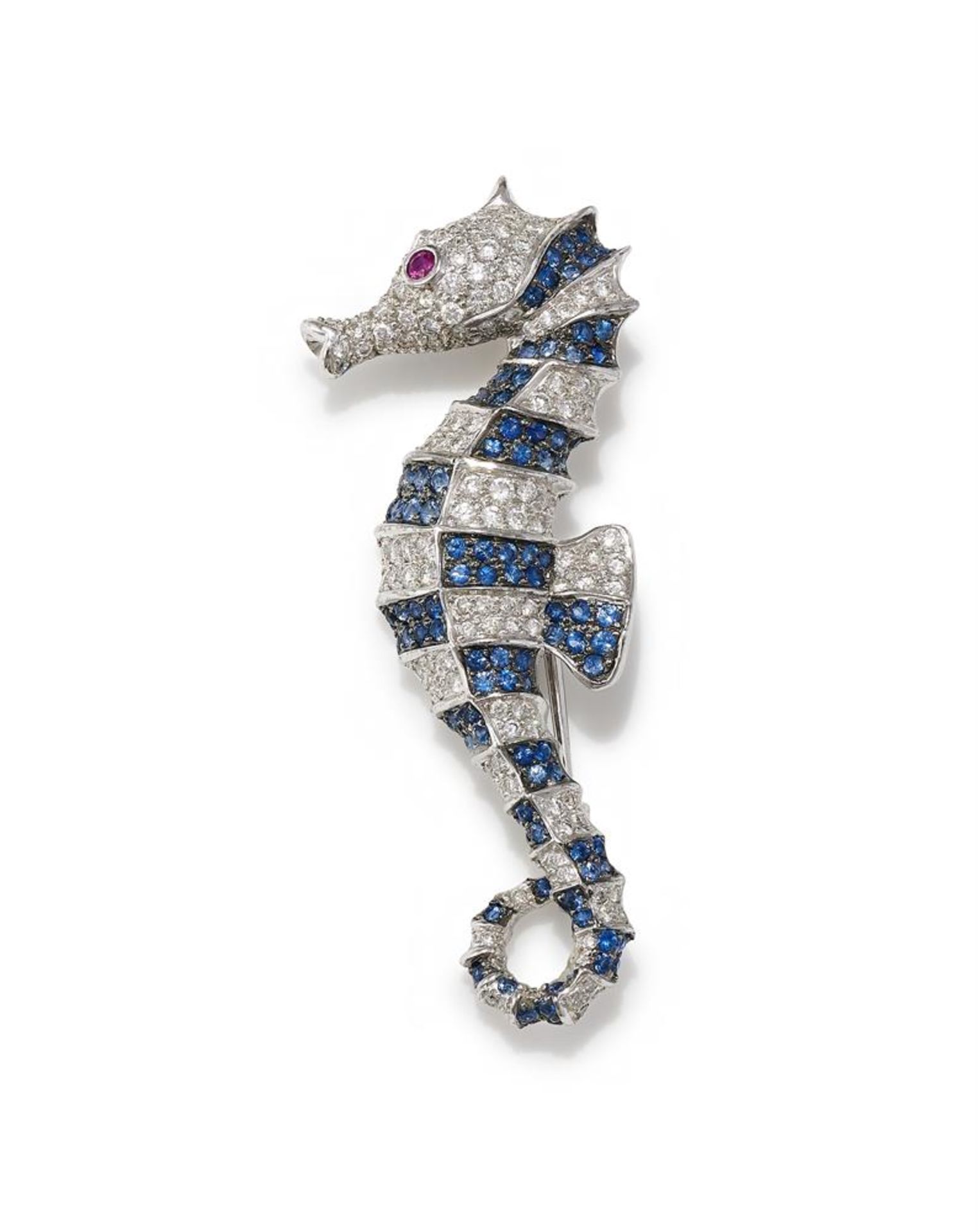 A GEM SET SEAHORSE BROOCH