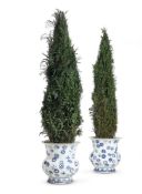 A PAIR OF BLUE AND WHITE JARDINIÈRES OF FLARED OVOID FORM, MODERN