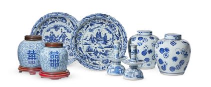 A SELECTION OF CHINESE DECORATIVE BLUE AND WHITE, MODERN