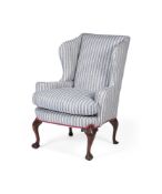 A VICTORIAN MAHOGANY WING ARMCHAIR IN GEORGE II STYLE, LATE 19TH CENTURY