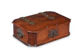 Y A PORTUGUESE ROSEWOOD AND WALNUT DOCUMENT BOX, EARLY 18TH CENTURY