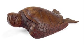 A LARGE CARVED WOOD TURTLE, ATTRIBUTED TO THE PITCAIRN ISLANDS