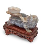 A Chinese agate carving of 'dragon turtle'
