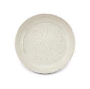 A Chinese Dingyao 'Daylily' small dish