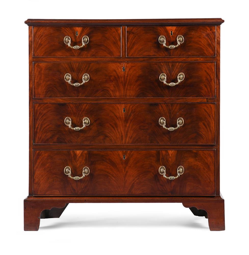A GEORGE III FIGURED MAHOGANY CHEST OF DRAWERS, CIRCA 1780