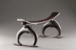 A RARE AND FINELY CARVED HEADREST 'KALI HAHAPO', TONGA