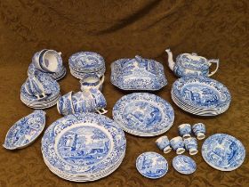 Quantity of Spode Italia tablewares