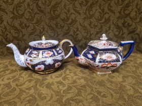 Aynsley Imari pattern teapot