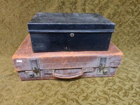 Vintage Paxmore heavy duty leather expanding suitcase