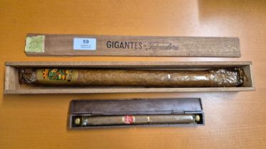 Gigantes Tabacalera and Willem II Churchill cigars