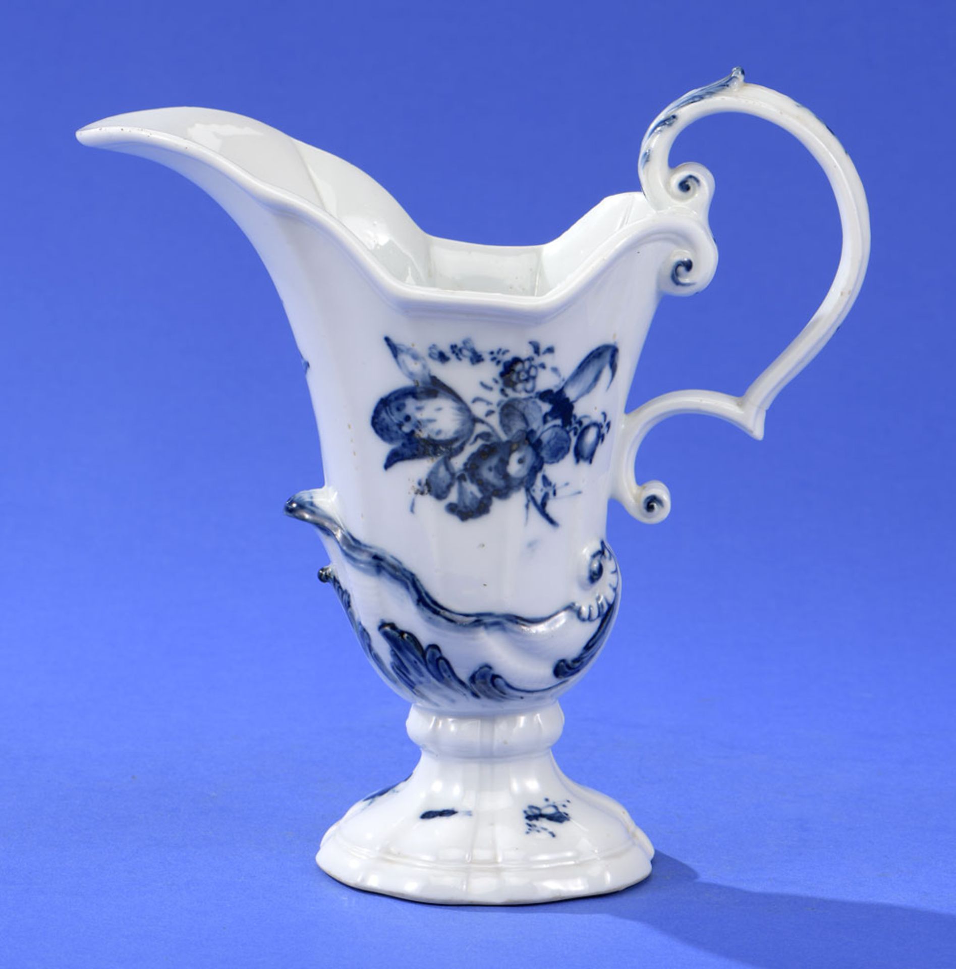 Helmkanne   Meissen 1740-45