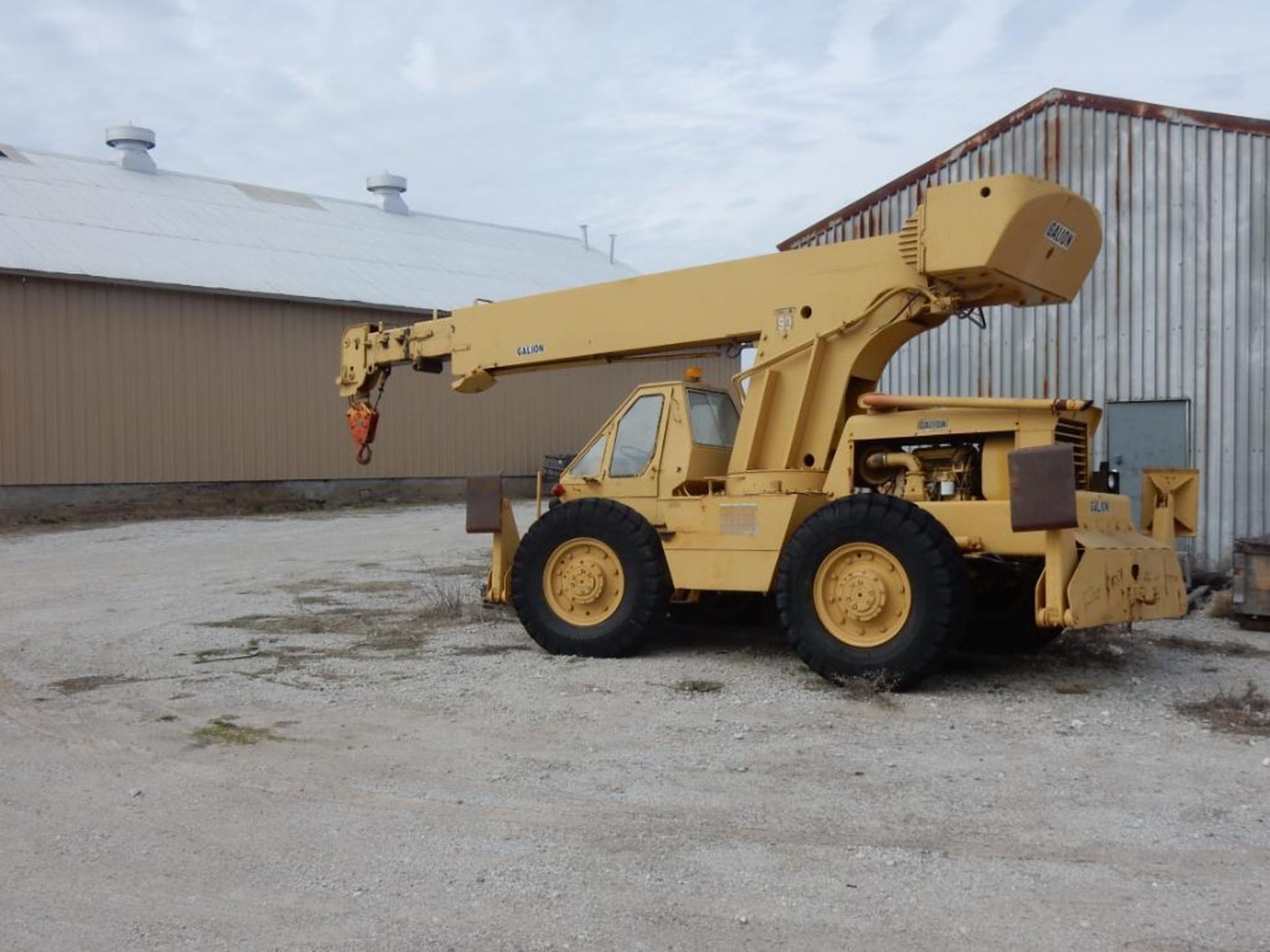 GALION ROUGH TERRAIN CRANE, M# KC-10, S/N 81241663