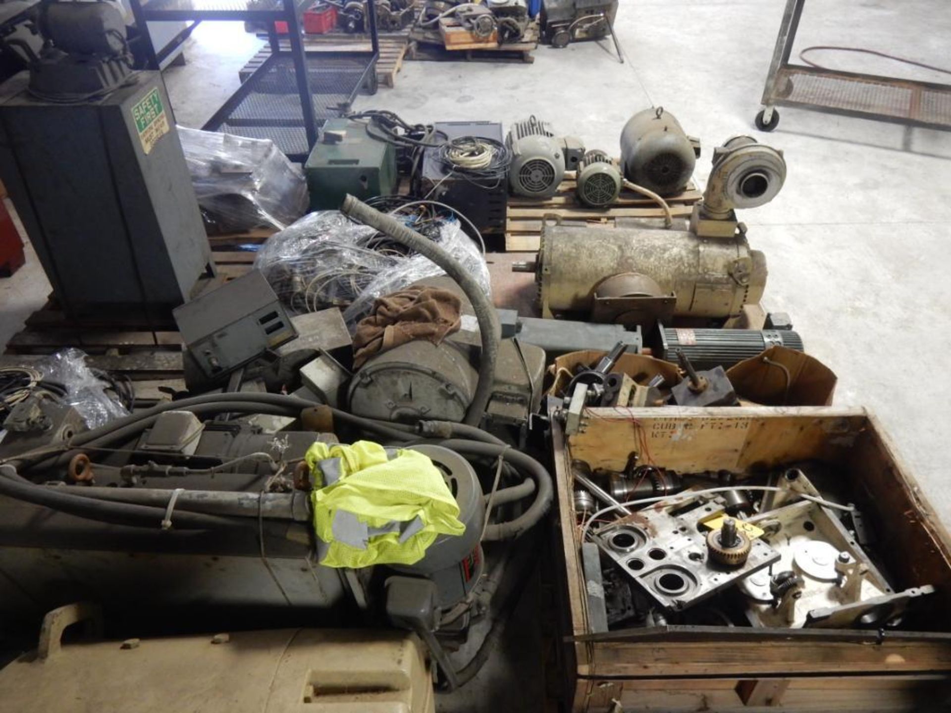 LOT MISC. ELEC. MOTORS, DRIVES, ELECTRICAL BOXES, WIRING, MACHINE PARTS, ETC. - Image 2 of 6