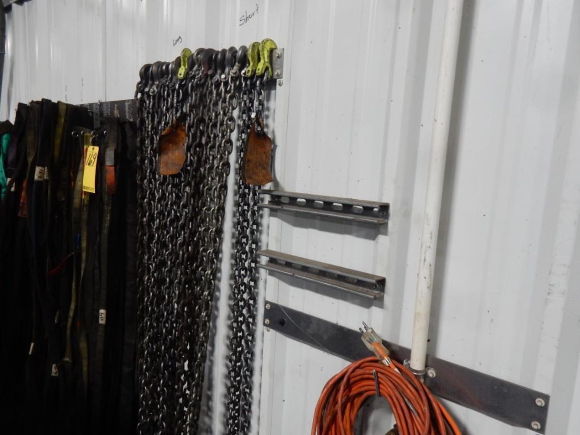 LOT MISC. LIFTING CHAINS, RATCHET CHAIN HOIST, ETC. - Image 3 of 3