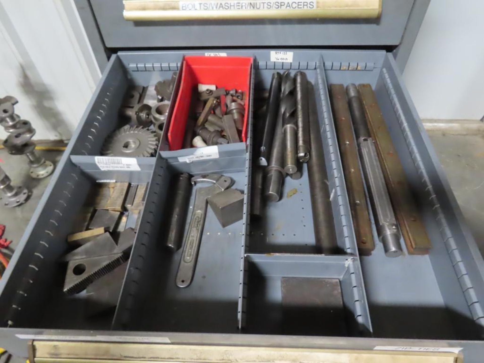 EQUIPTO 9-DRAWER TOOL CABINET W/CONTENTS - MILL TOOLING, CUTTERS & HOLD DOWNS - Image 6 of 11